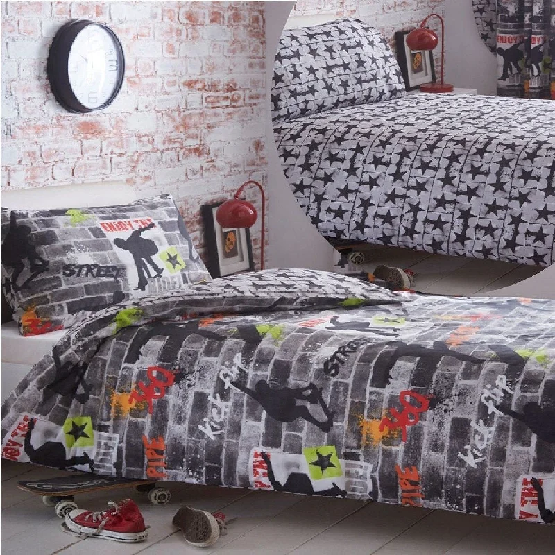 Weekend Promo Offers Kick Flip Skateboard Tricks Bedding Grey Graffiti Twin or Full Duvet Cover / Comforter Cover Set Weekend Promo Offers Kick Flip Skateboard Tricks Bedding Grey Graffiti Twin or Full Duvet Cover / Comforter Cover Set